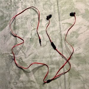 Black and Red Beats By Dr. Dre UrBeats3 Wired In-Ear Headphones w/ 3.5mm Plug